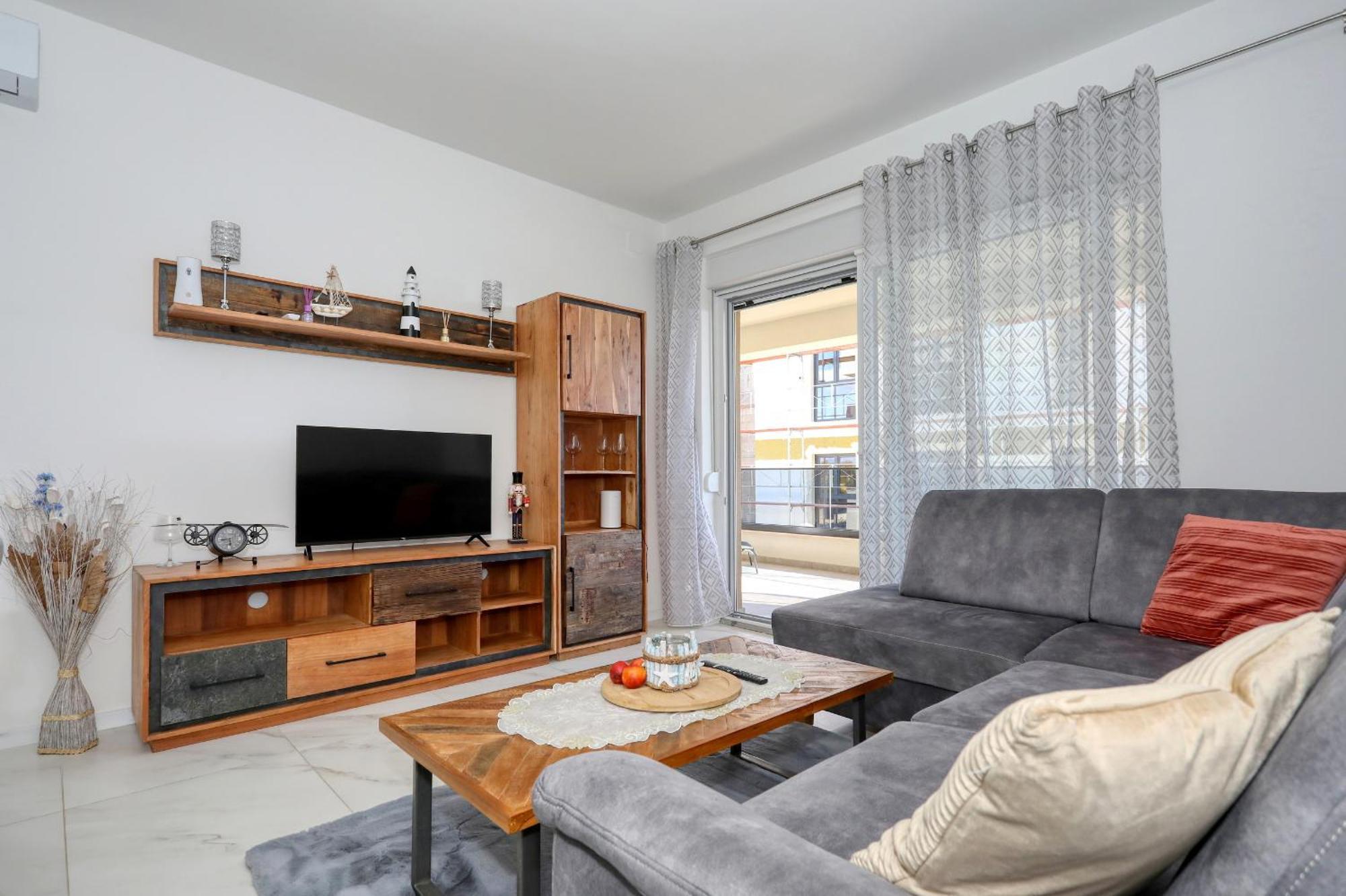 Apartment Relex With Pool & Jacuzzi Privlaka  Exterior photo