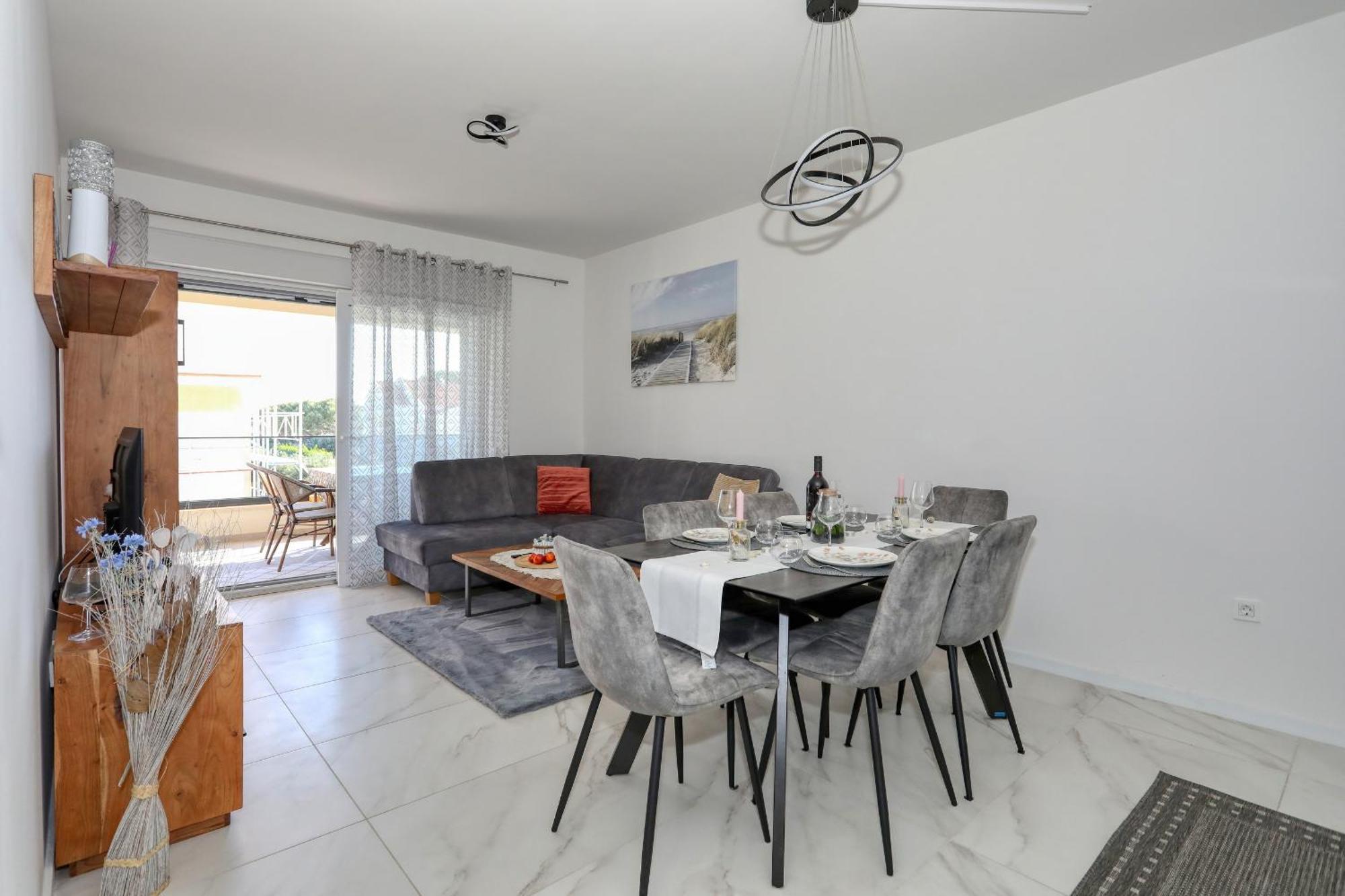 Apartment Relex With Pool & Jacuzzi Privlaka  Exterior photo