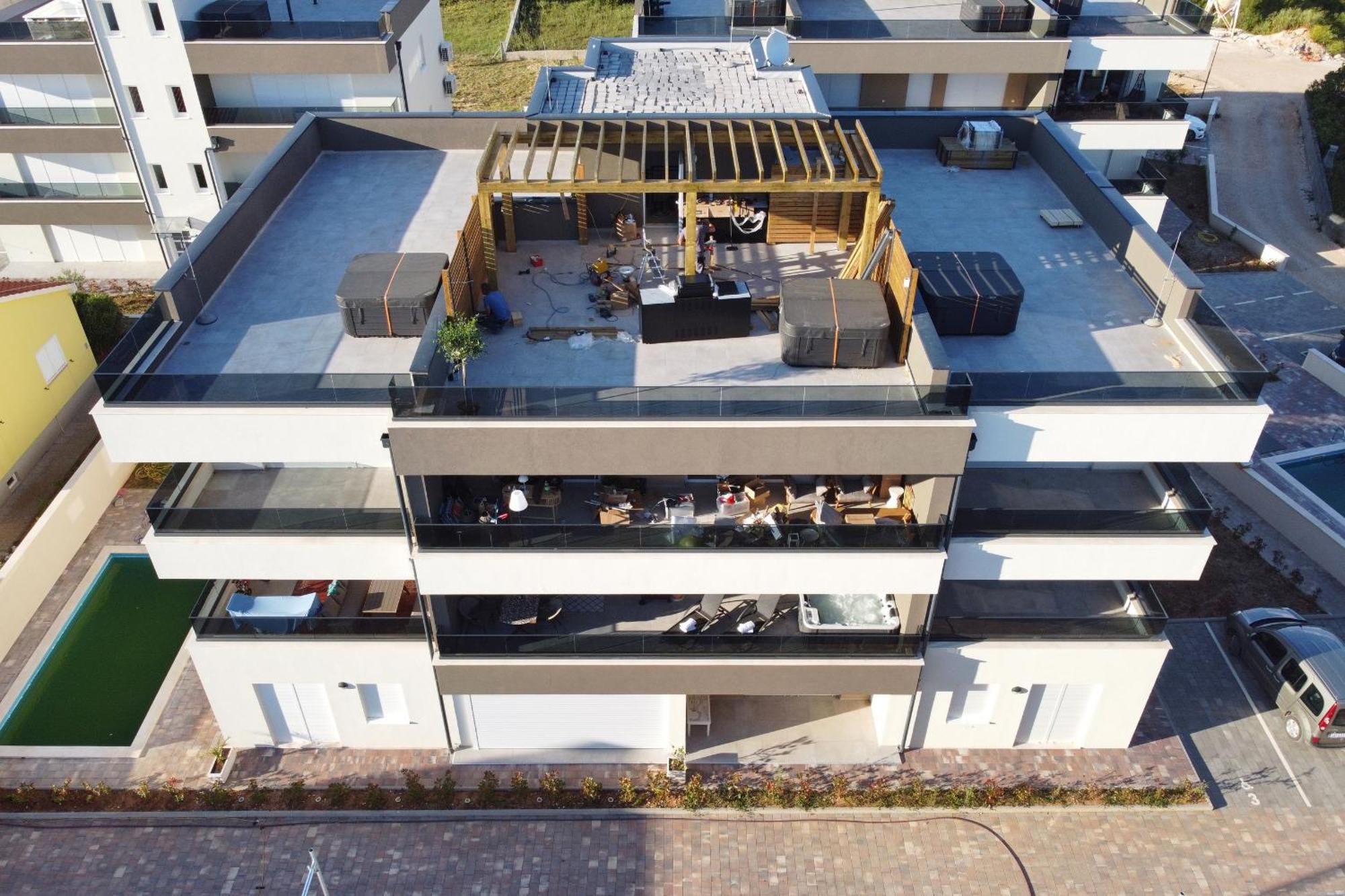 Apartment Relex With Pool & Jacuzzi Privlaka  Exterior photo